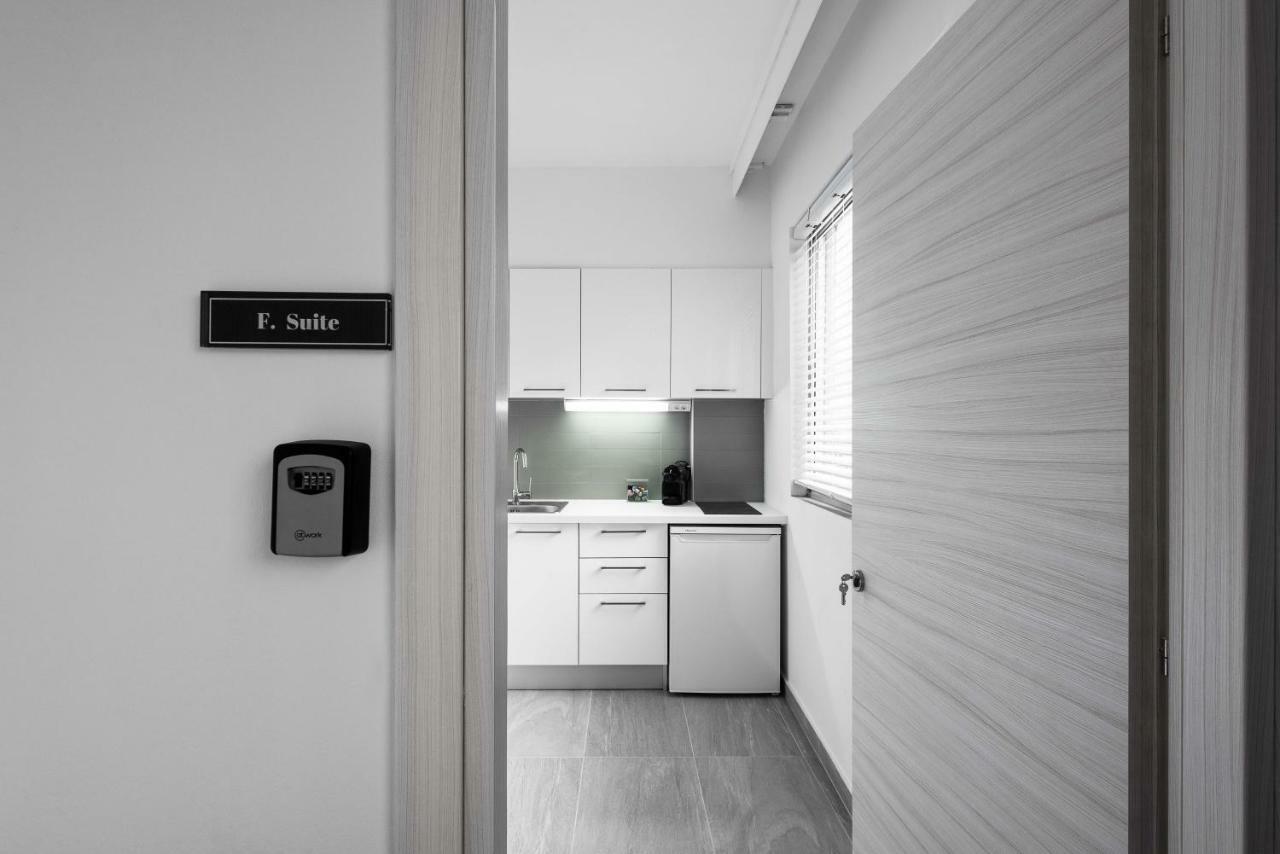 M&F Luxury Suites Est. 2019 / F Suite テッサロニキ エクステリア 写真