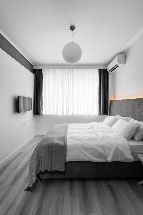 M&F Luxury Suites Est. 2019 / F Suite テッサロニキ エクステリア 写真